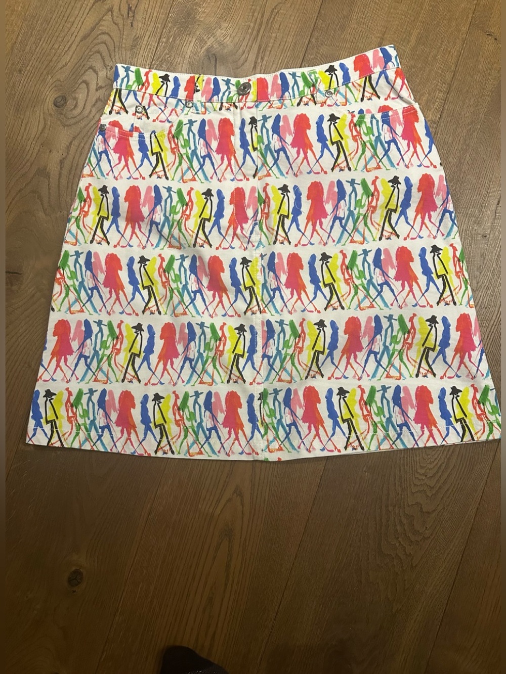 Weekend Max Mara White Mini Skirt with Multicolor Silhouette Print